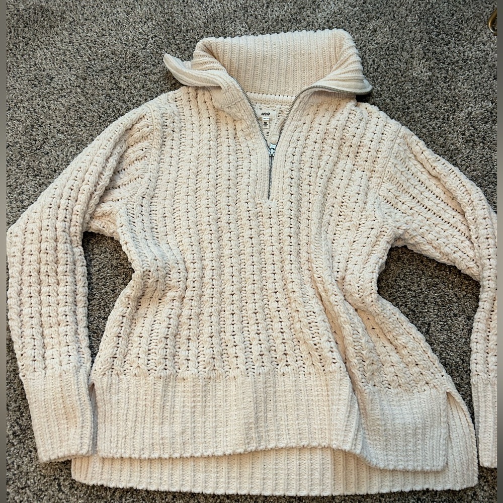 Aerie Cable Knit Women’s Cream Quarter Zip Sweatshirt